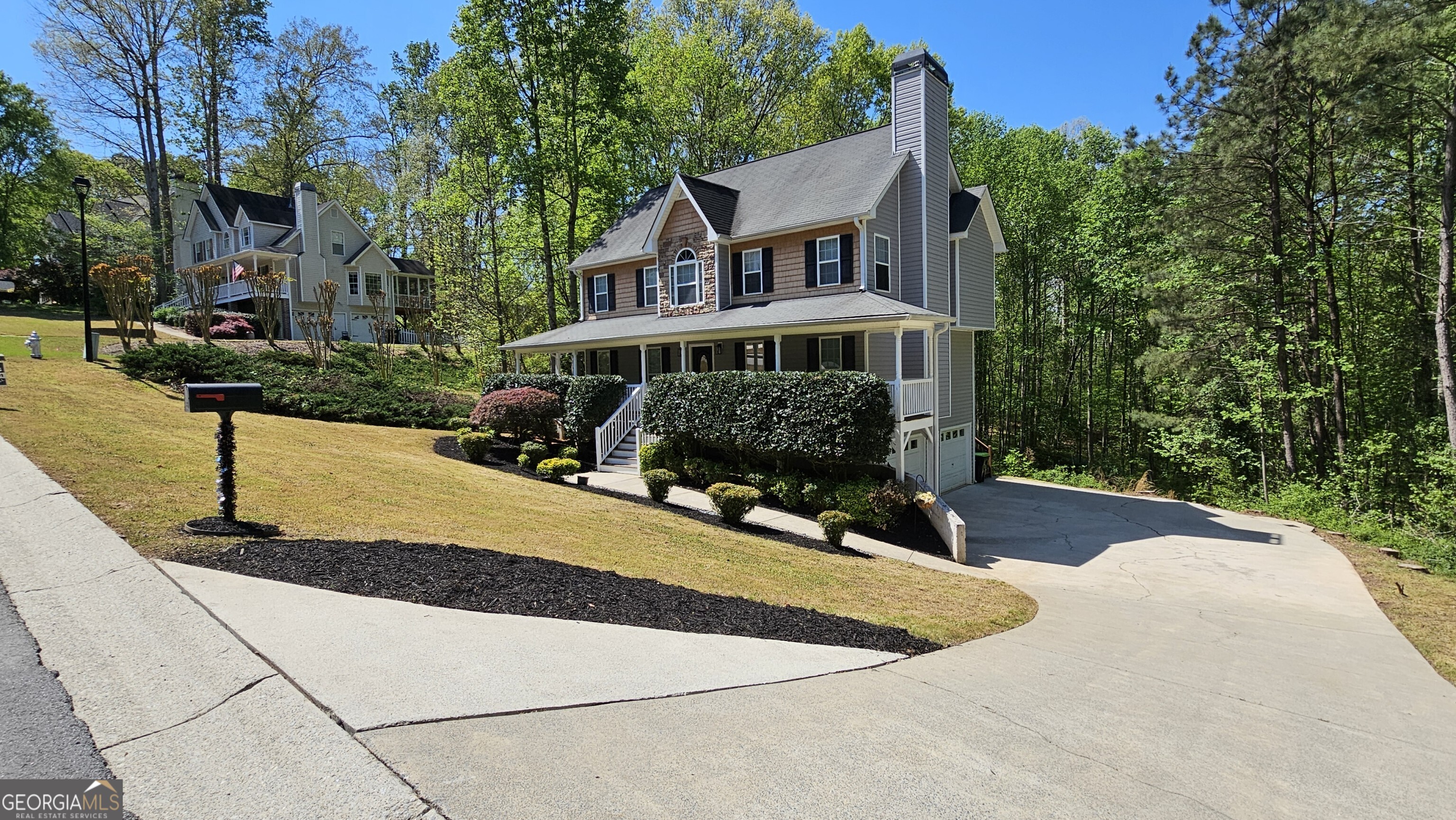 147 Oliver Drive Property Photo 2