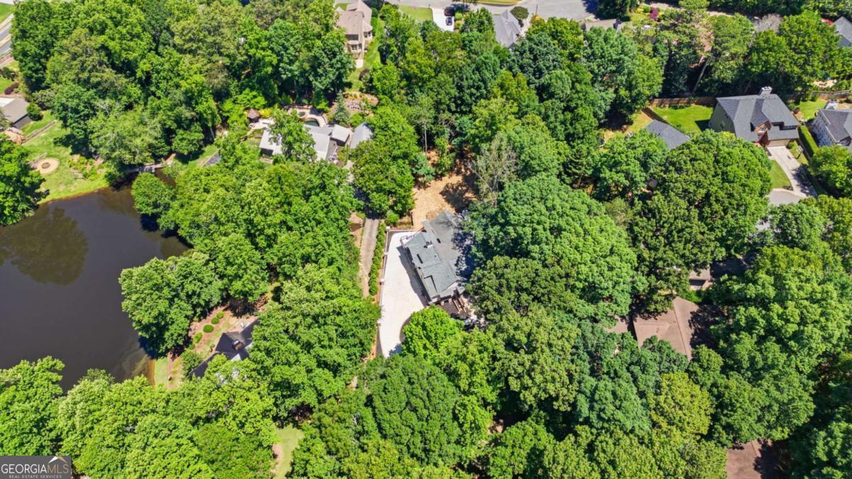 4039 Tall Pine Drive Property Photo 2