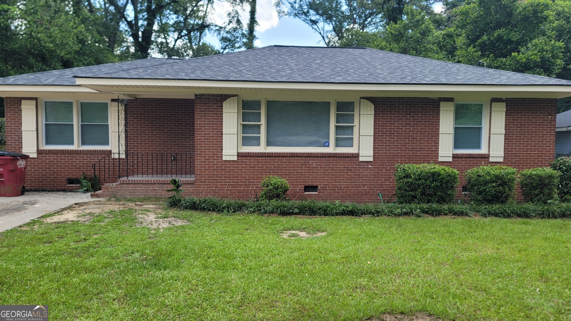 4217 Fairfax Drive Property Photo 1
