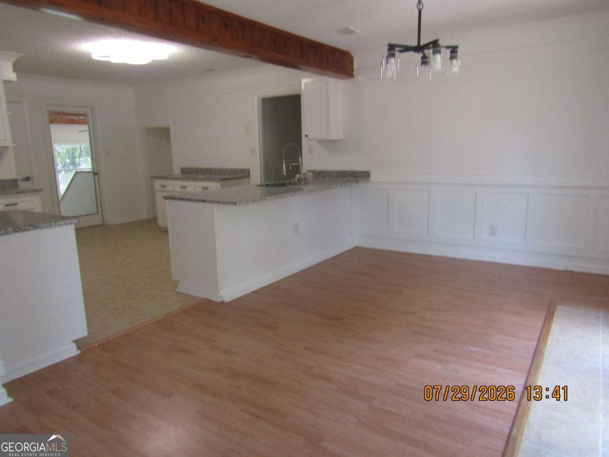 513 Juniper Way Property Photo 4