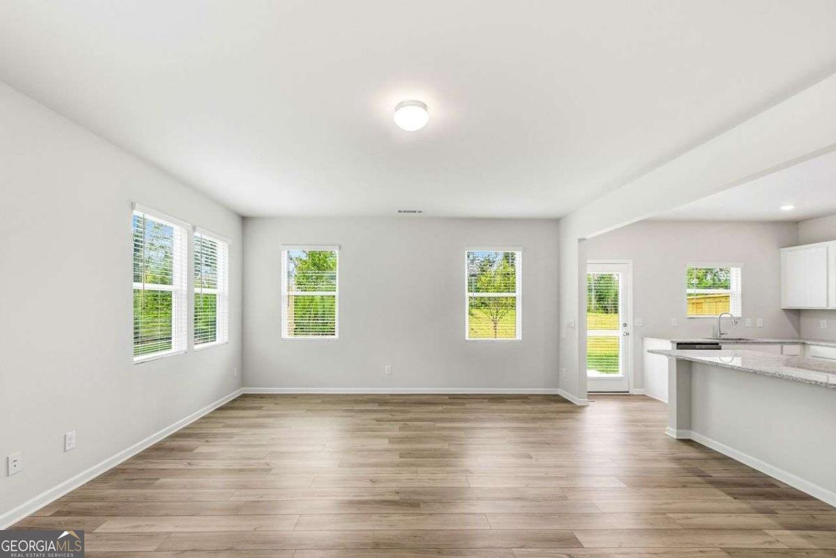 54 Umber Lane Property Photo 16