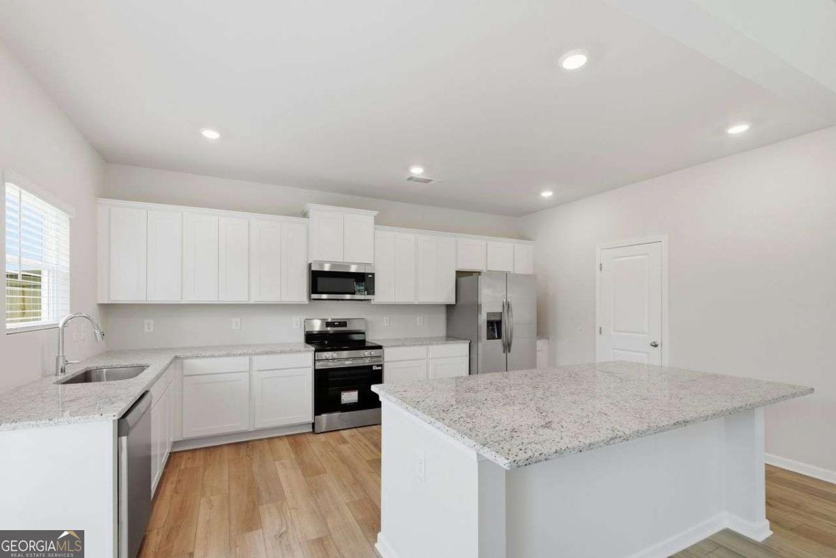 54 Umber Lane Property Photo 24