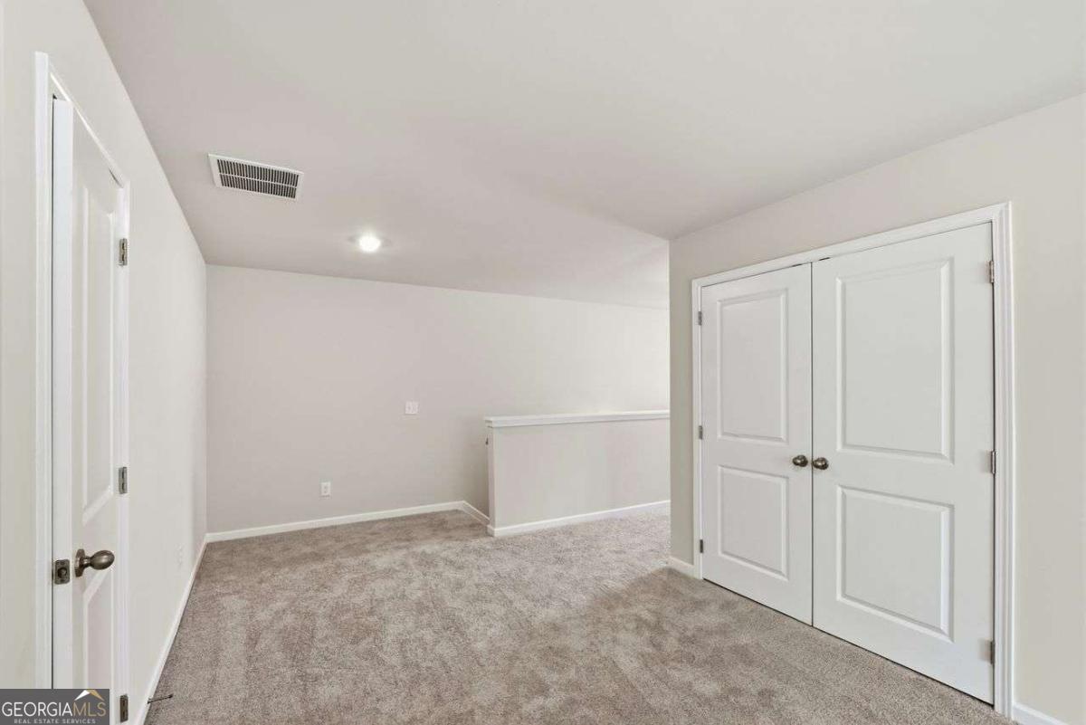 54 Umber Lane Property Photo 34