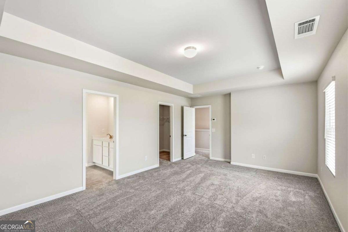 54 Umber Lane Property Photo 37