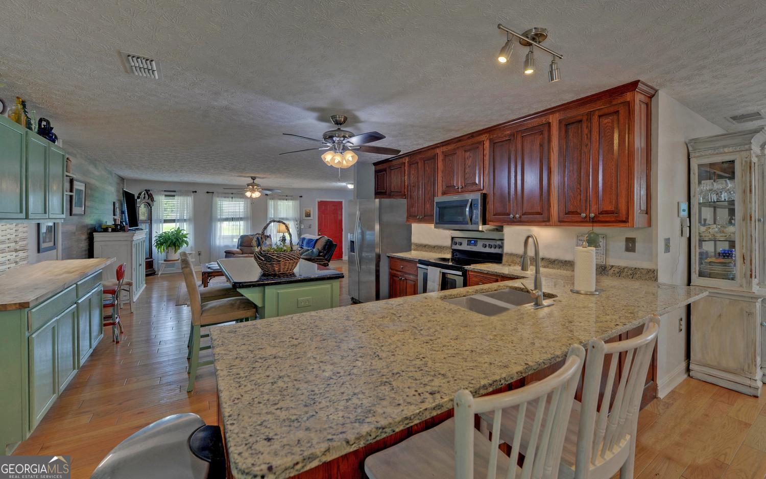 148 Brown Circle Property Photo 21