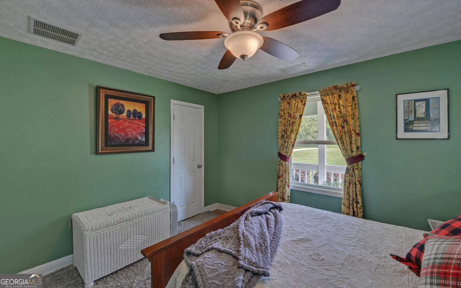 148 Brown Circle Property Photo 34