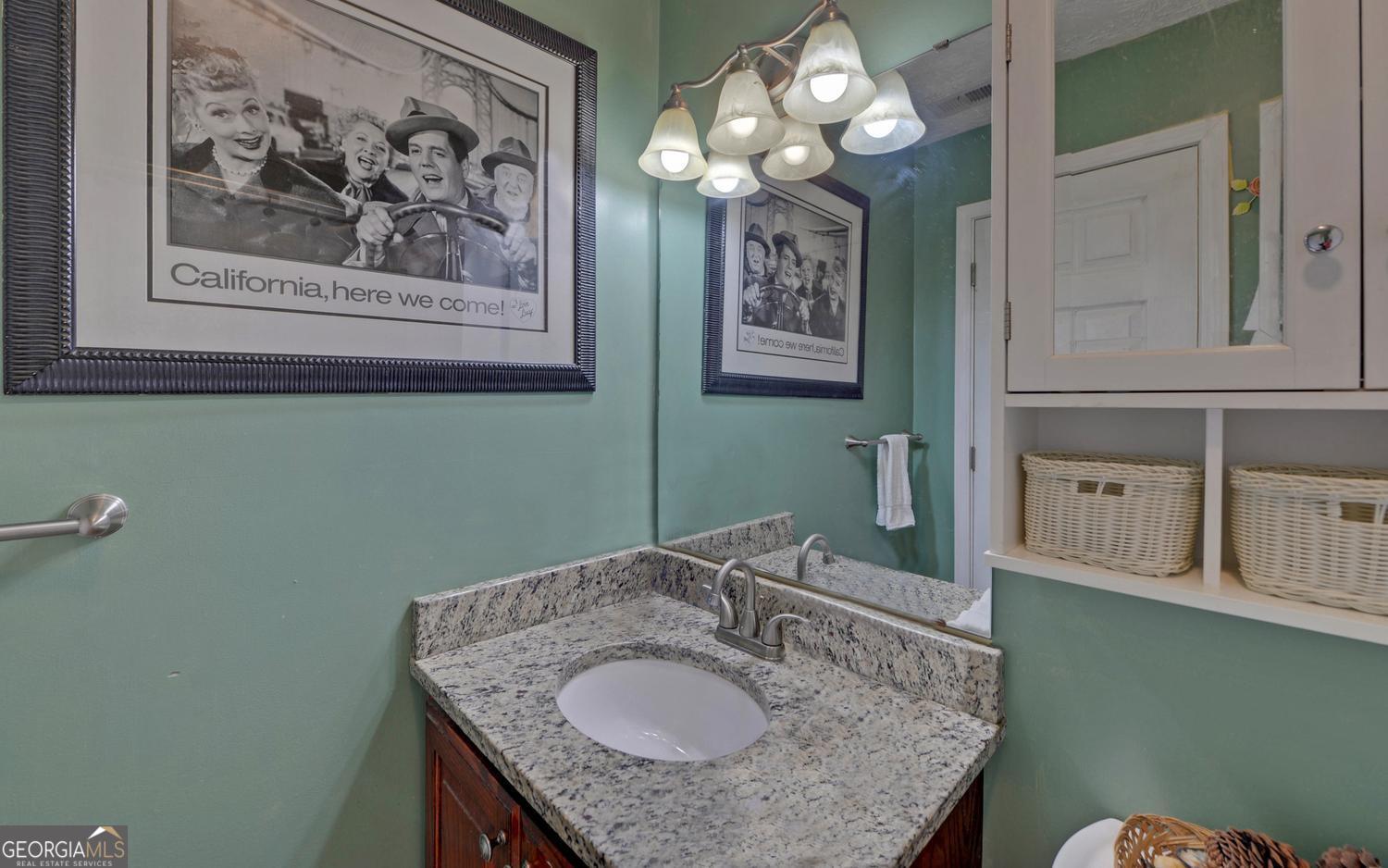 148 Brown Circle Property Photo 35