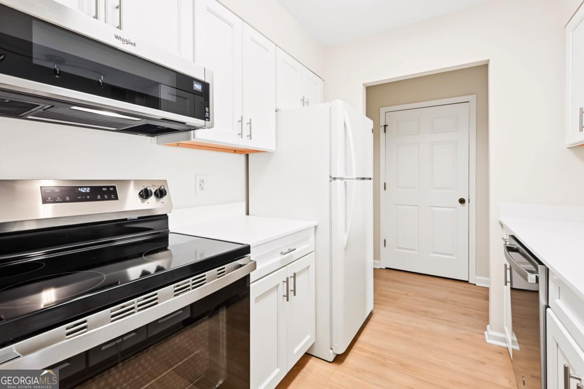 300 Johnson Ferry Road Ne # B1007 Property Photo 4