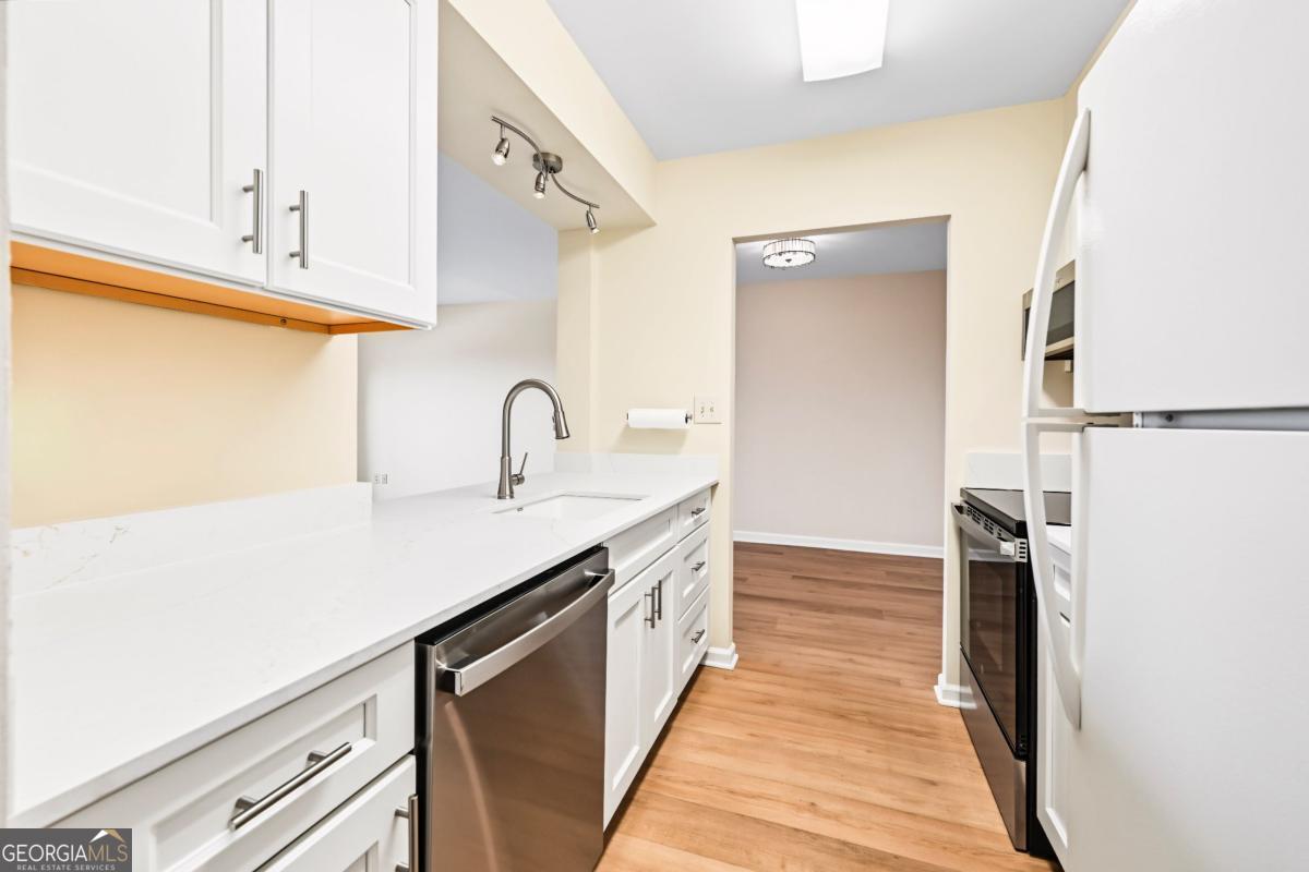 300 Johnson Ferry Road Ne # B1007 Property Photo 6