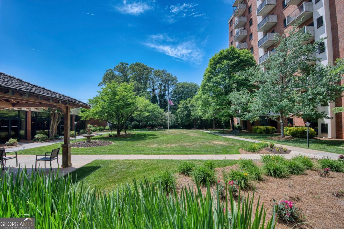 300 Johnson Ferry Road Ne # B1007 Property Photo 35