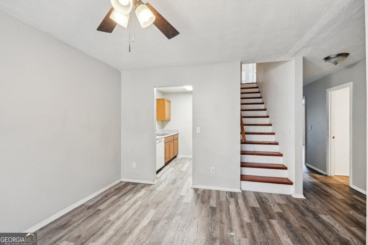 703 Pine Tree Trail Property Photo 2