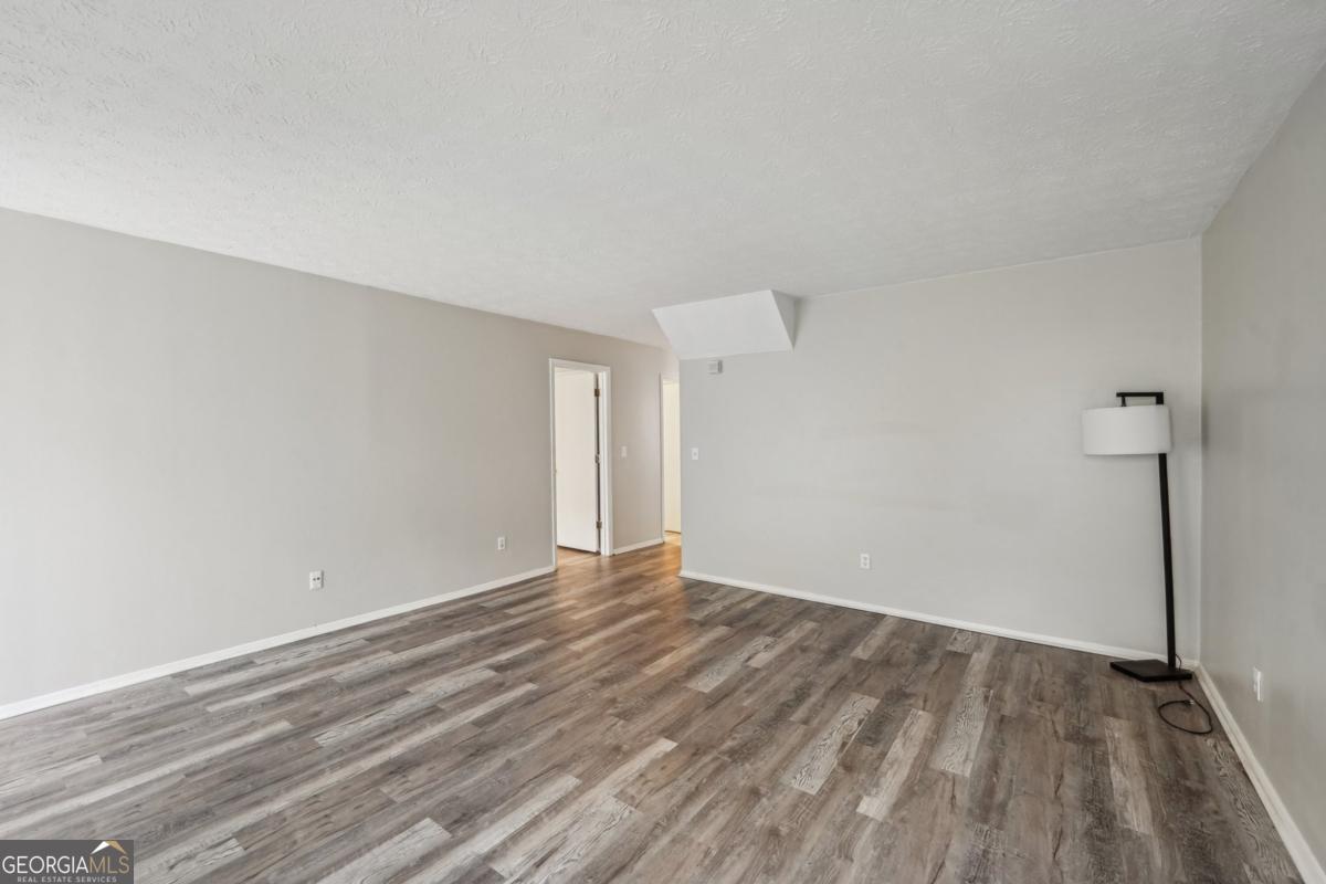 703 Pine Tree Trail Property Photo 9