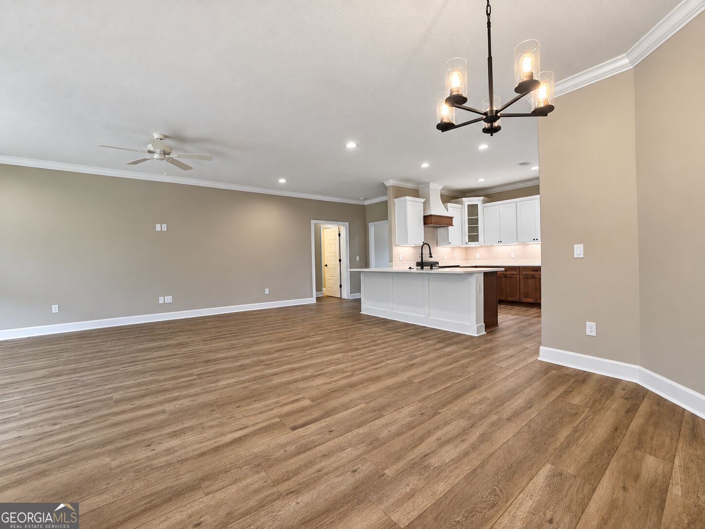 202 Verano Street Property Photo 7