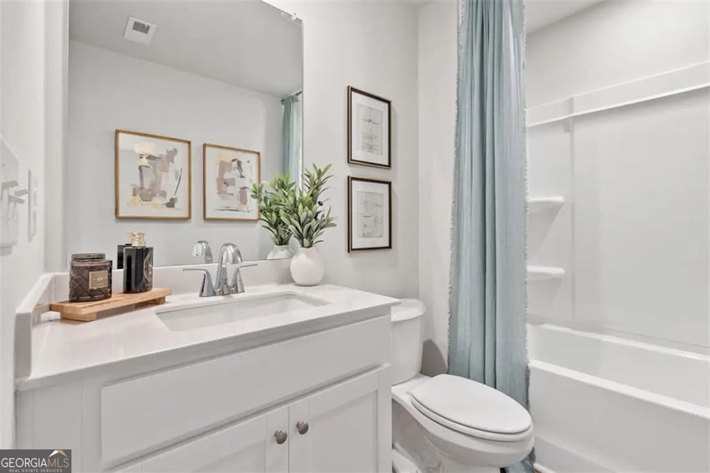 8027 Dickens Drive Property Photo 19