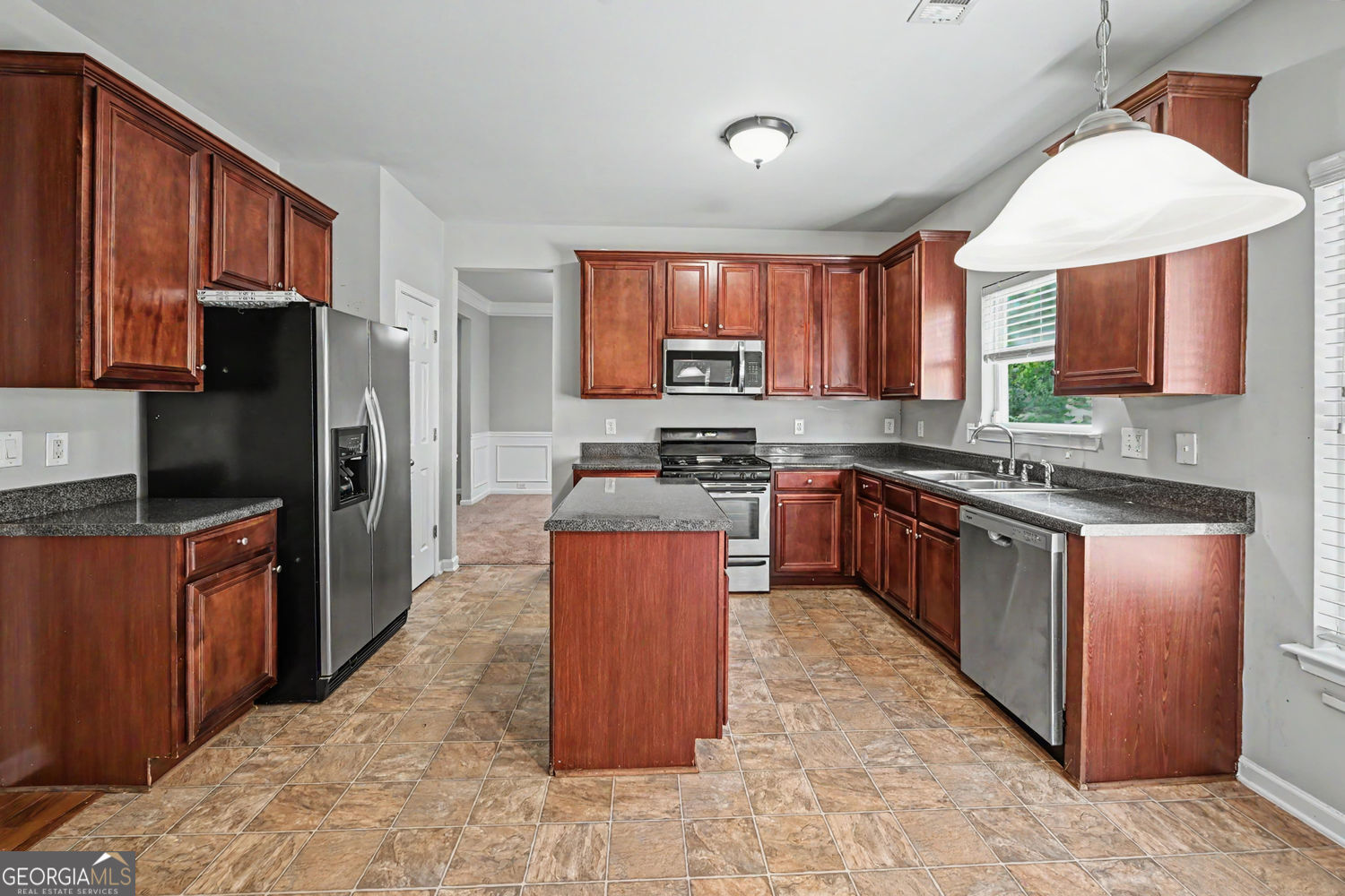 1230 Grey Rock Way Property Photo 6