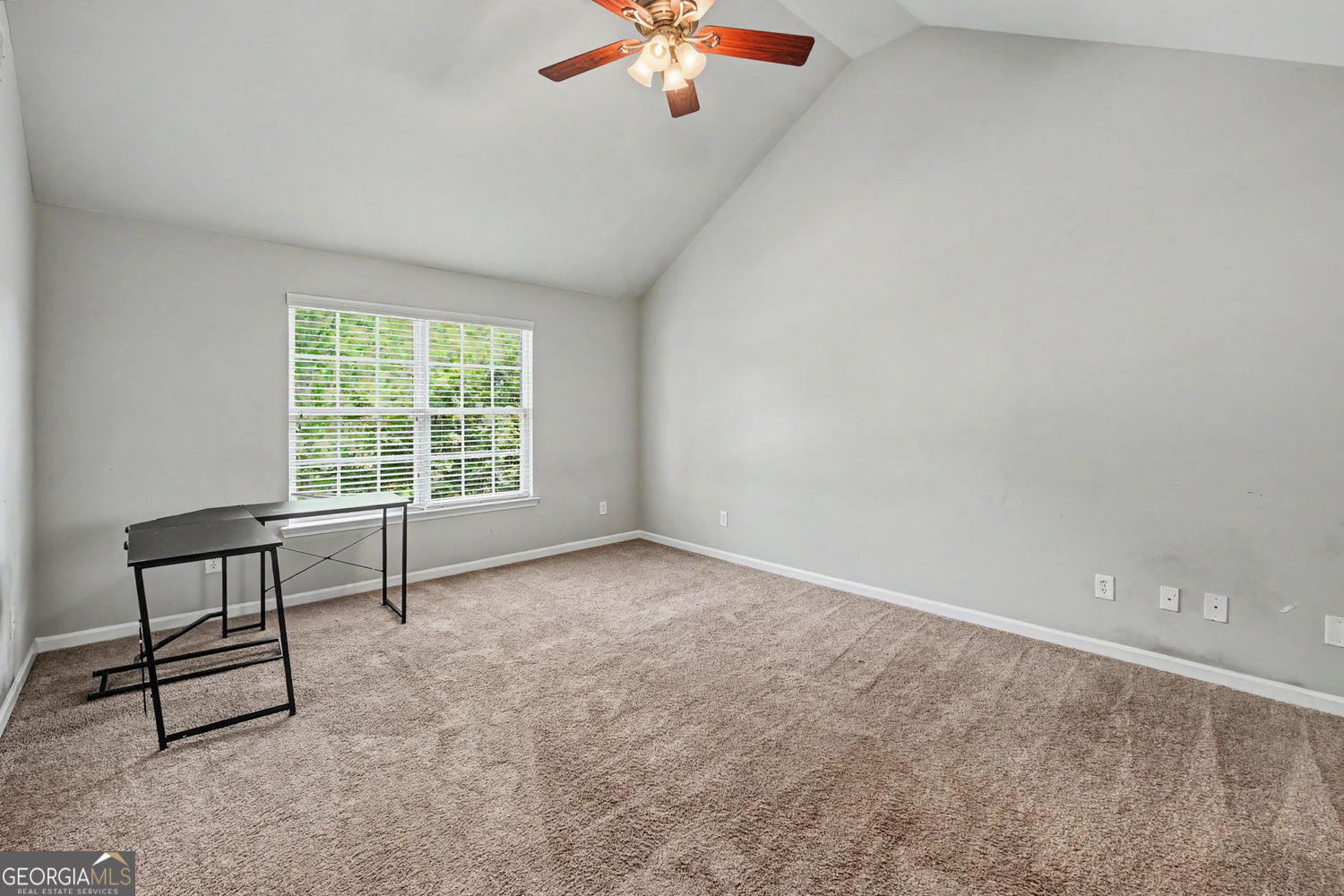1230 Grey Rock Way Property Photo 15