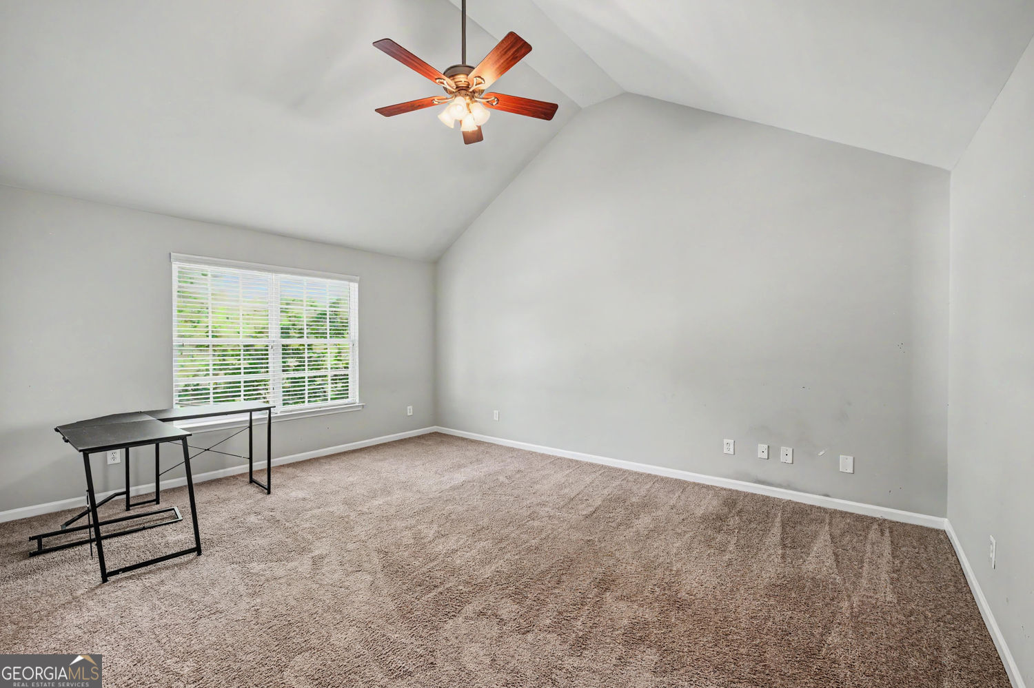 1230 Grey Rock Way Property Photo 17