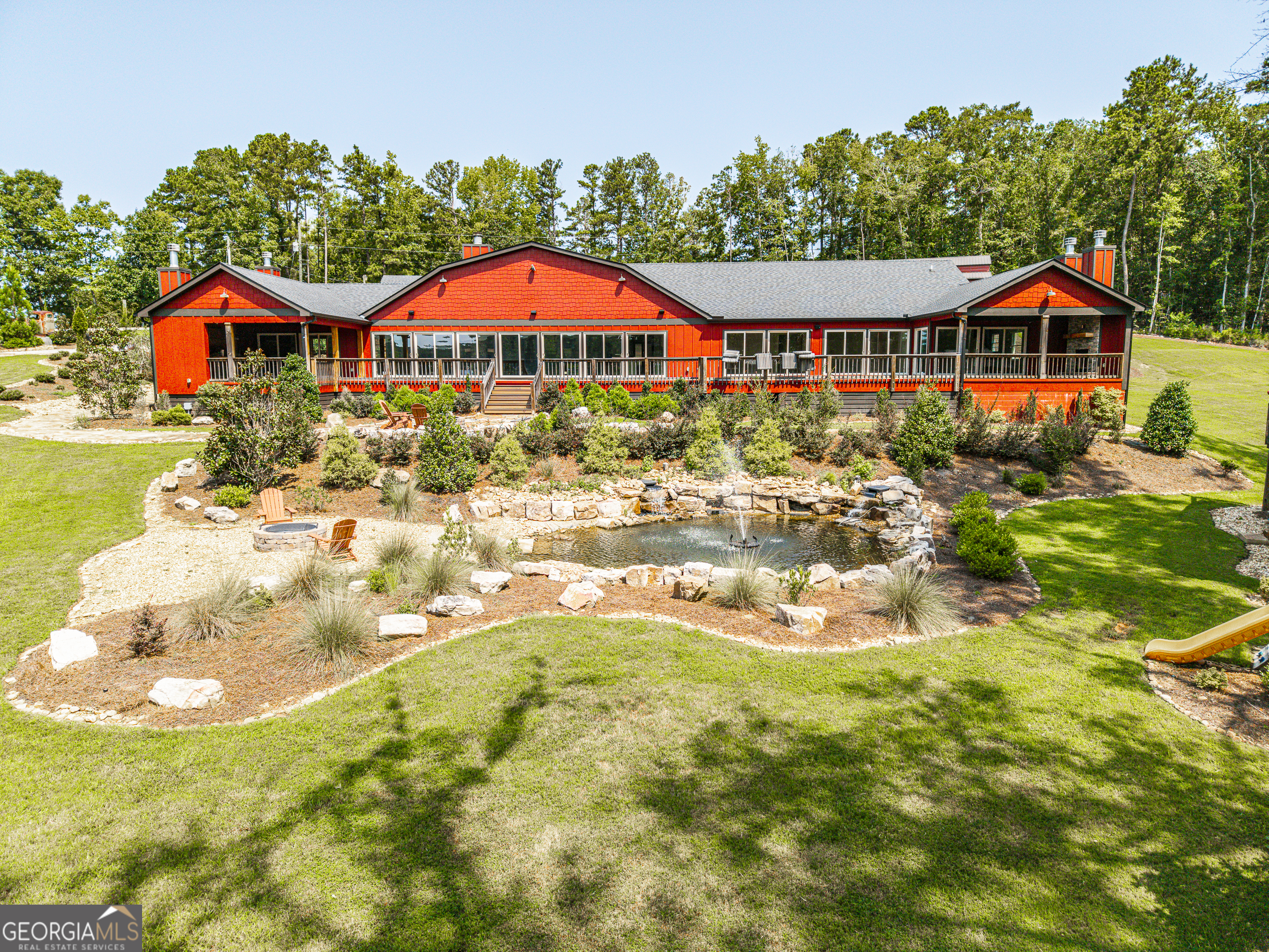 118 Mariners Drive Property Photo 1