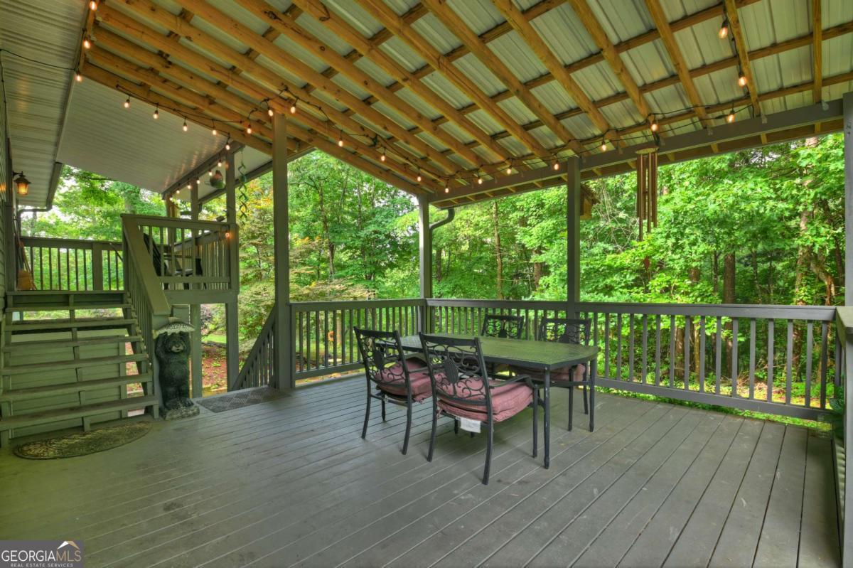 387 Ruby Lane Property Photo 18