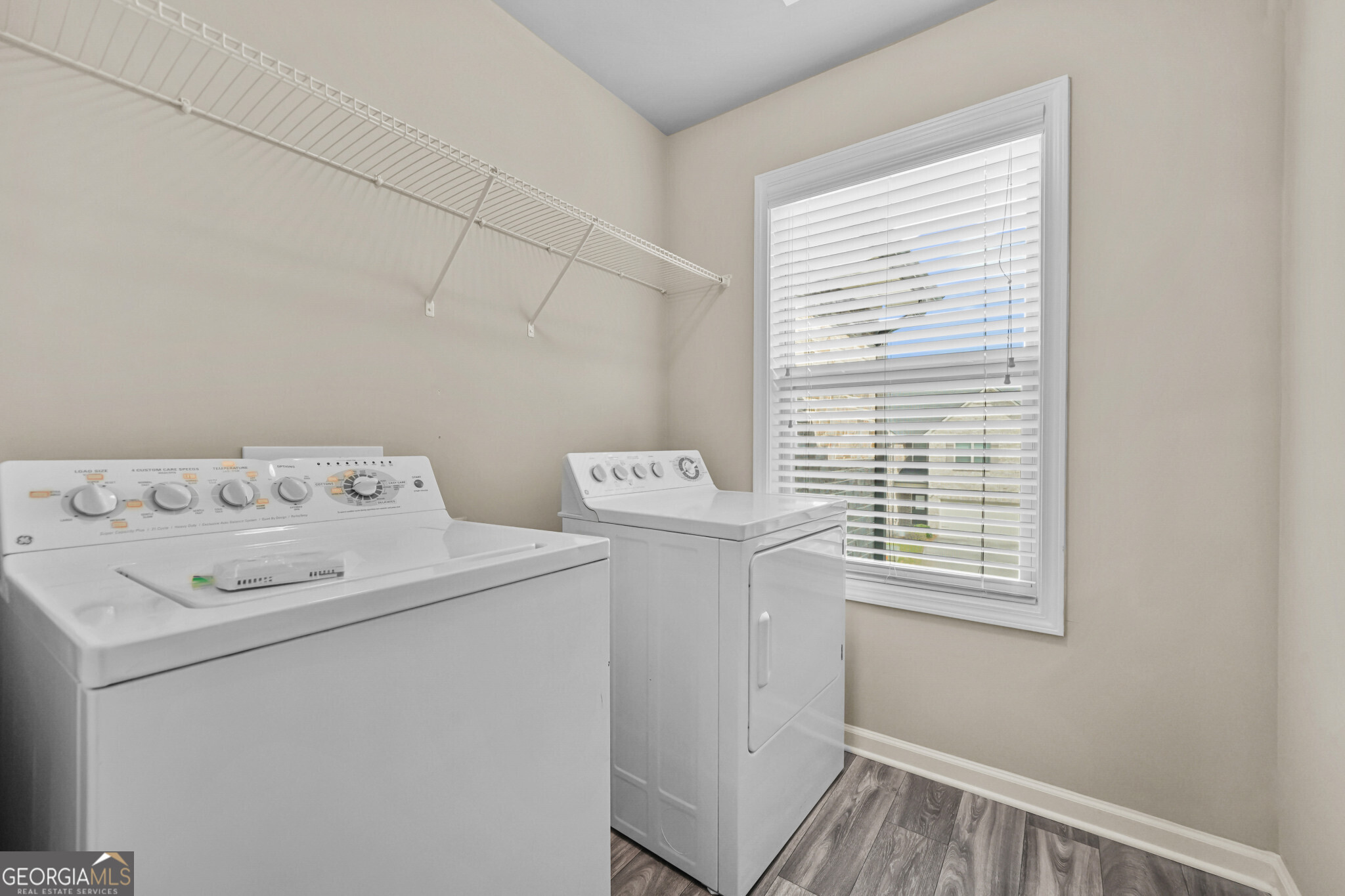 244 Cross Street Property Photo 7