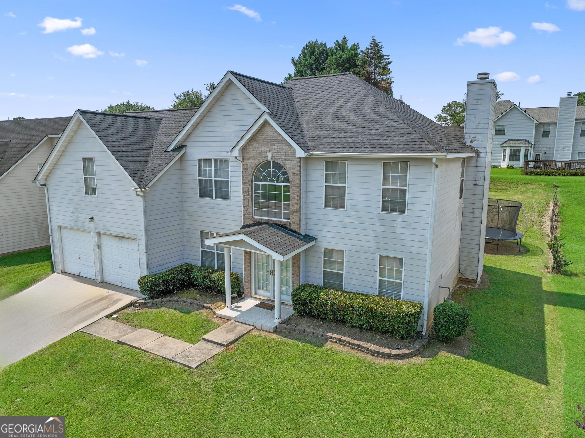 6151 Remington Park Property Photo 2