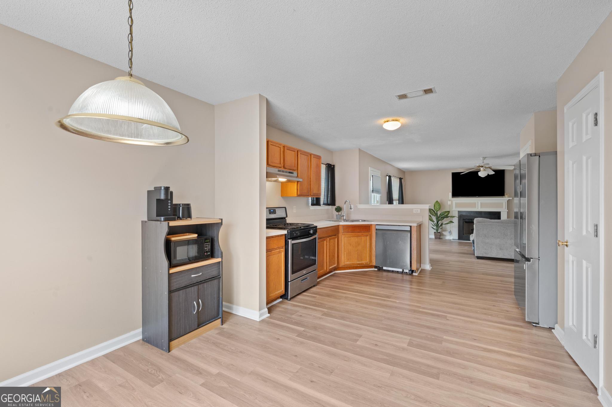 6151 Remington Park Property Photo 16