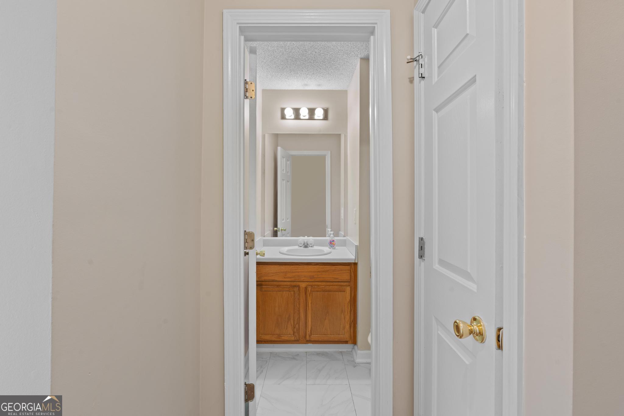 6151 Remington Park Property Photo 18