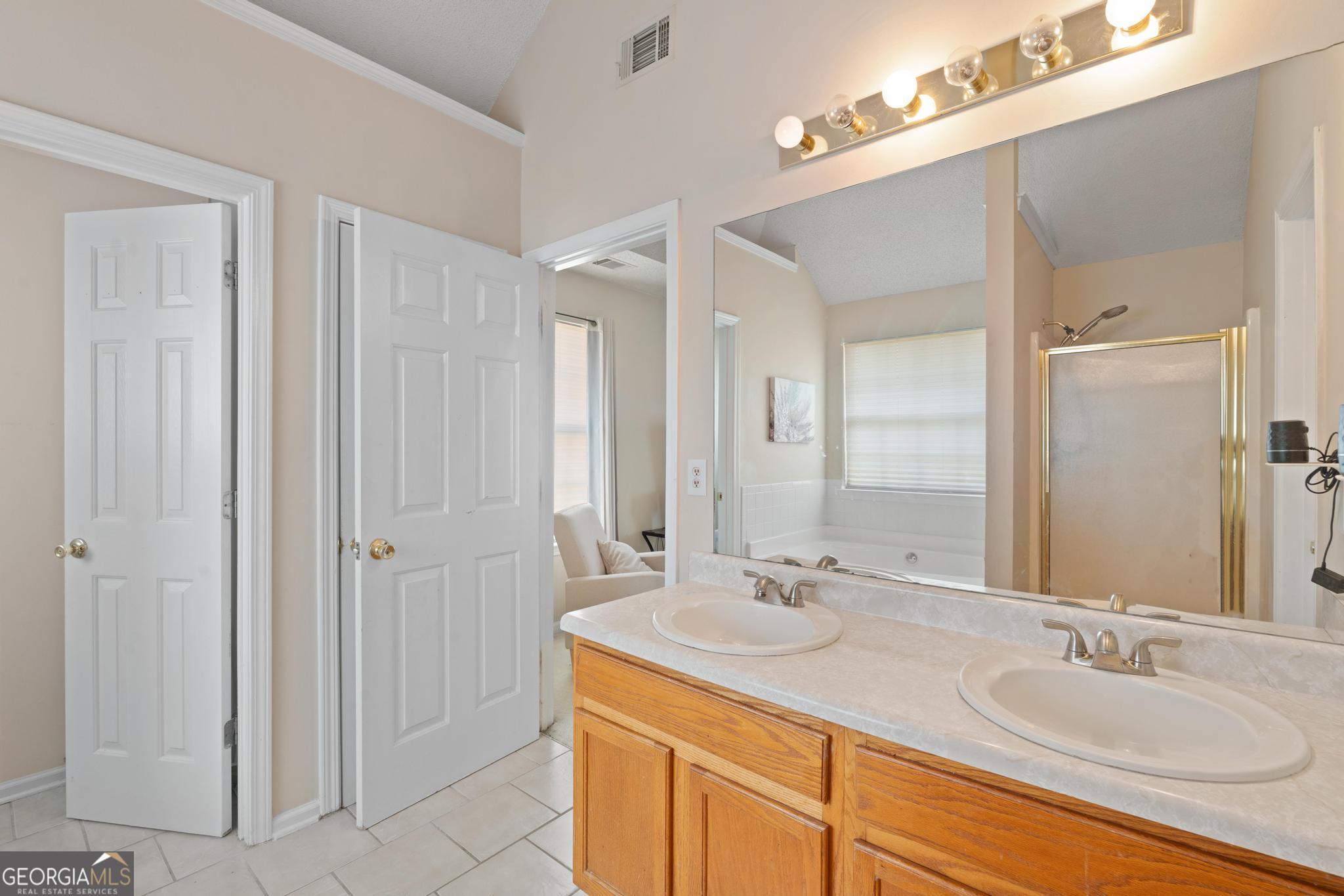 6151 Remington Park Property Photo 22