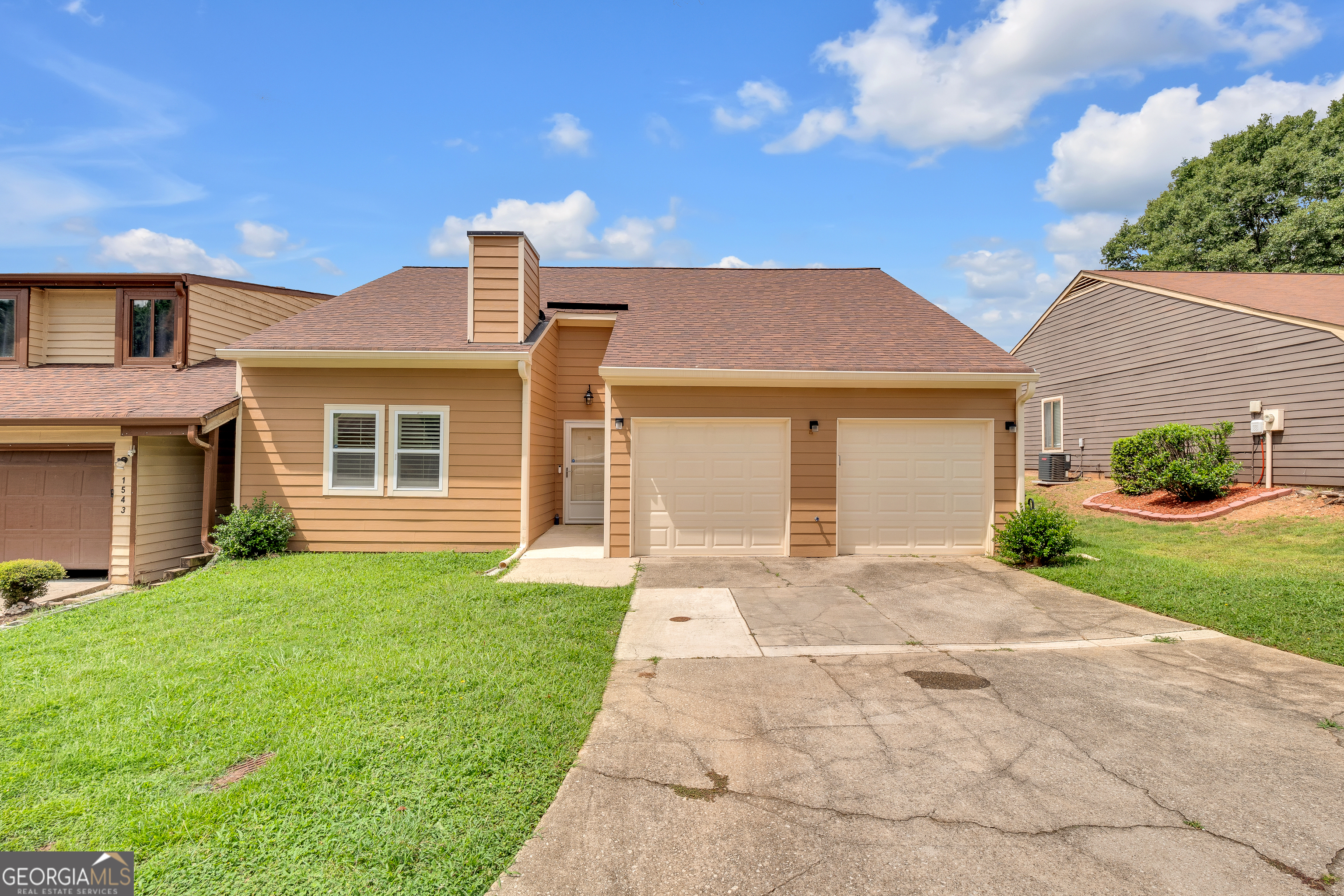 1541 Burnstone Drive Property Photo 1