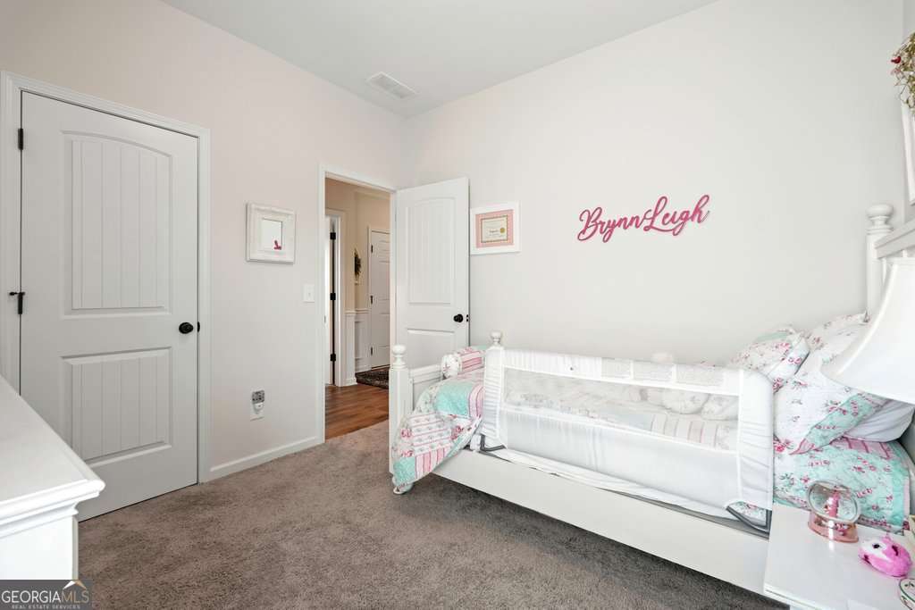 648 Summerfield Lane Property Photo 24