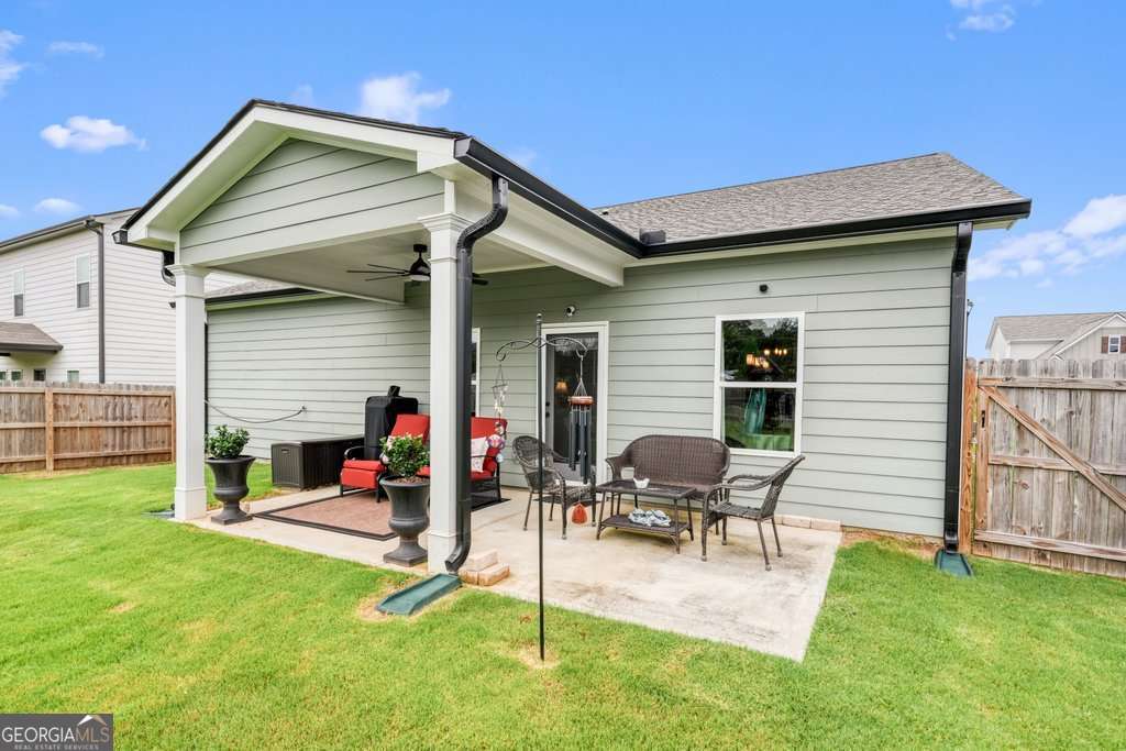 648 Summerfield Lane Property Photo 31