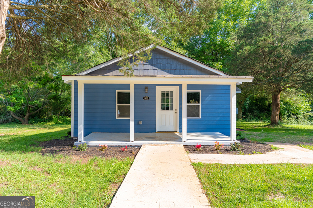 808 Davis Street Property Photo 1
