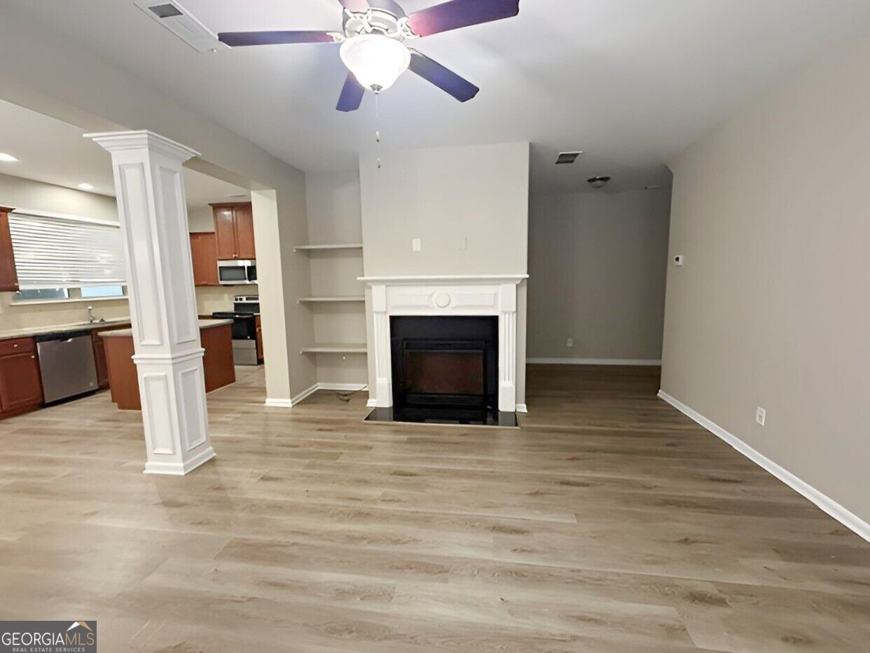 3902 Brockenhurst Drive Property Photo 9