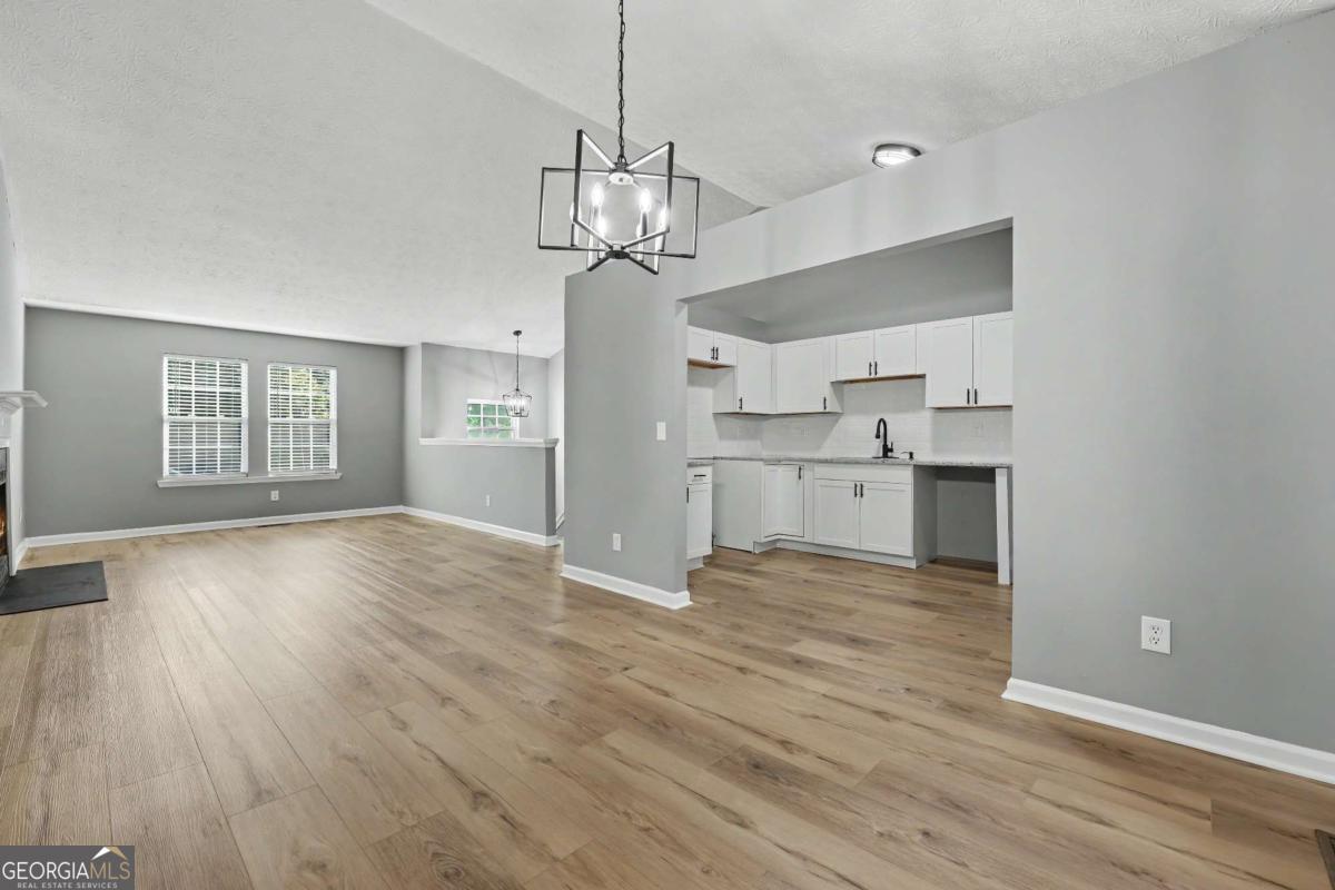3249 Nogales Place Property Photo 10