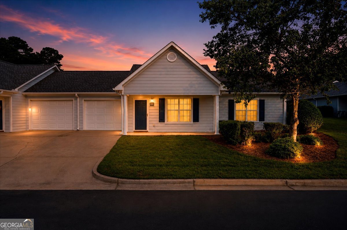 3033 Bentley Park Circle