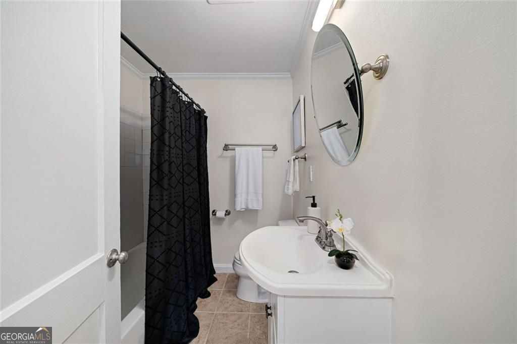 1097 Shepherds Lane Property Photo 37