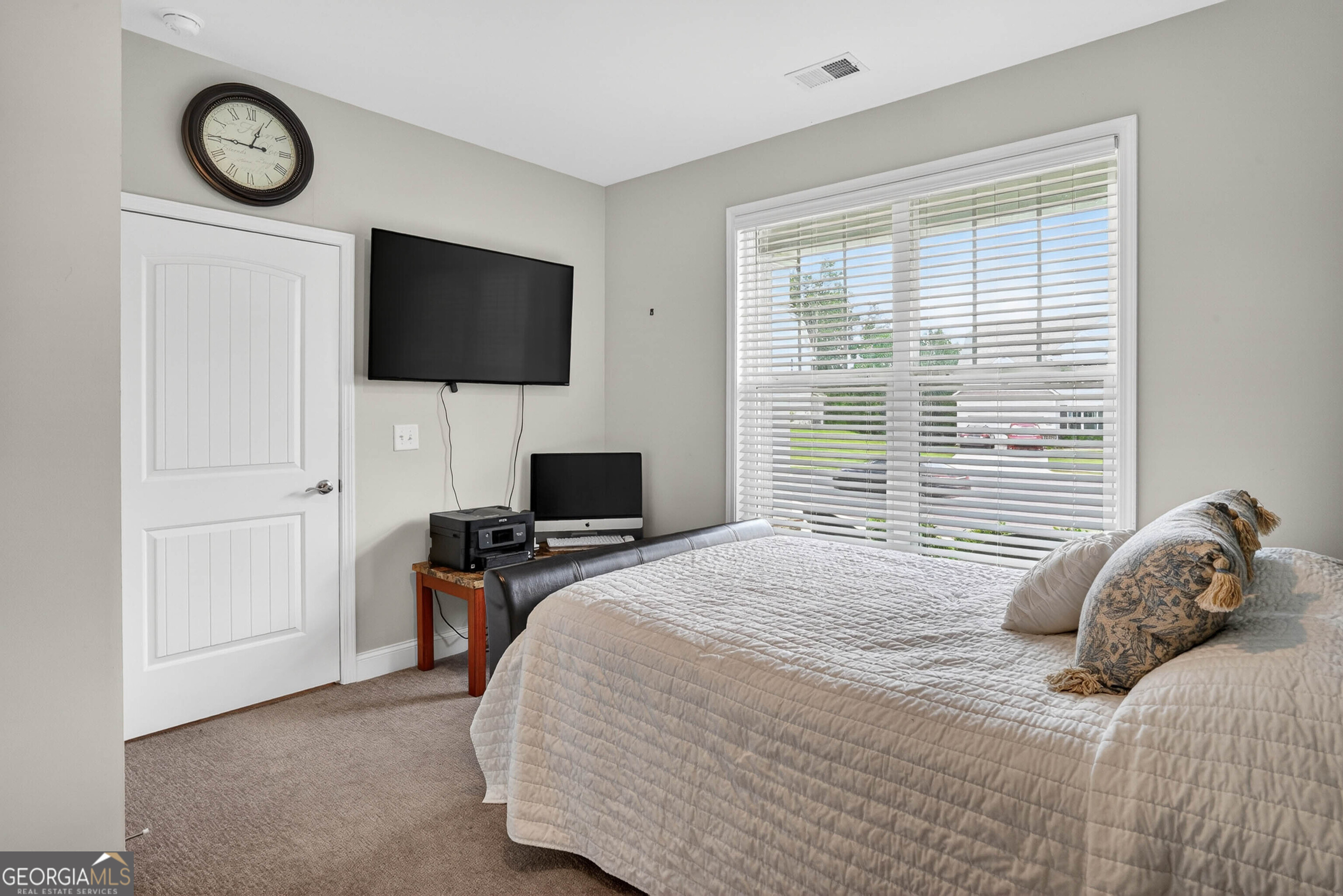 138 Daffodil Landing Property Photo 28