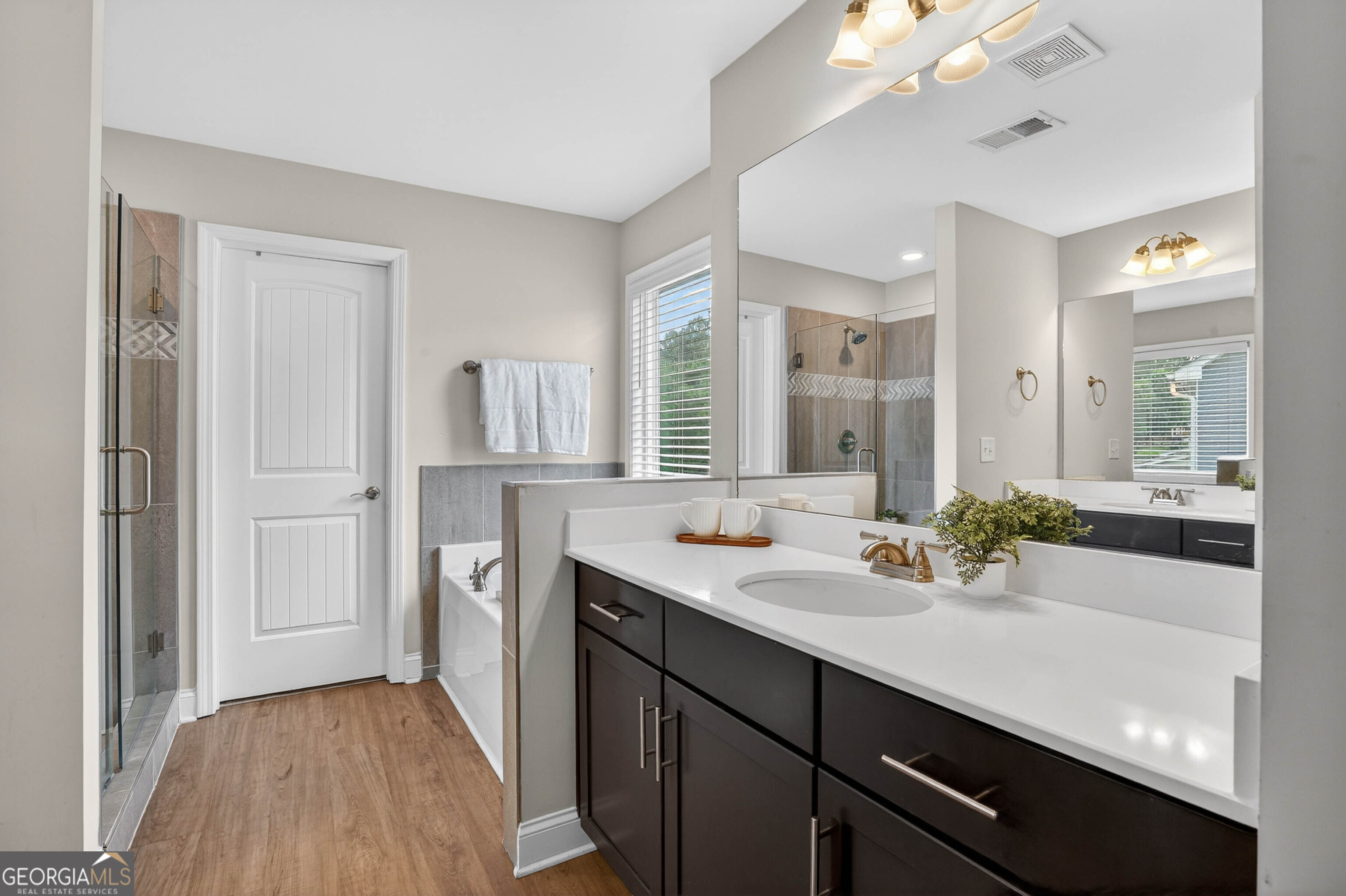 138 Daffodil Landing Property Photo 36