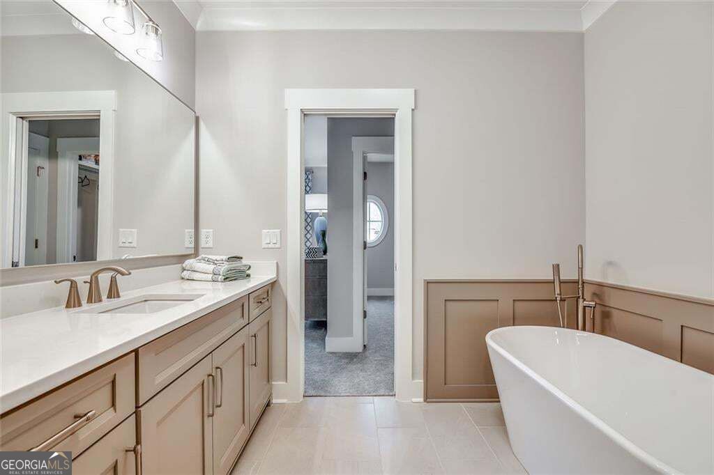 49 Bourbon Street # 9 Property Photo 18