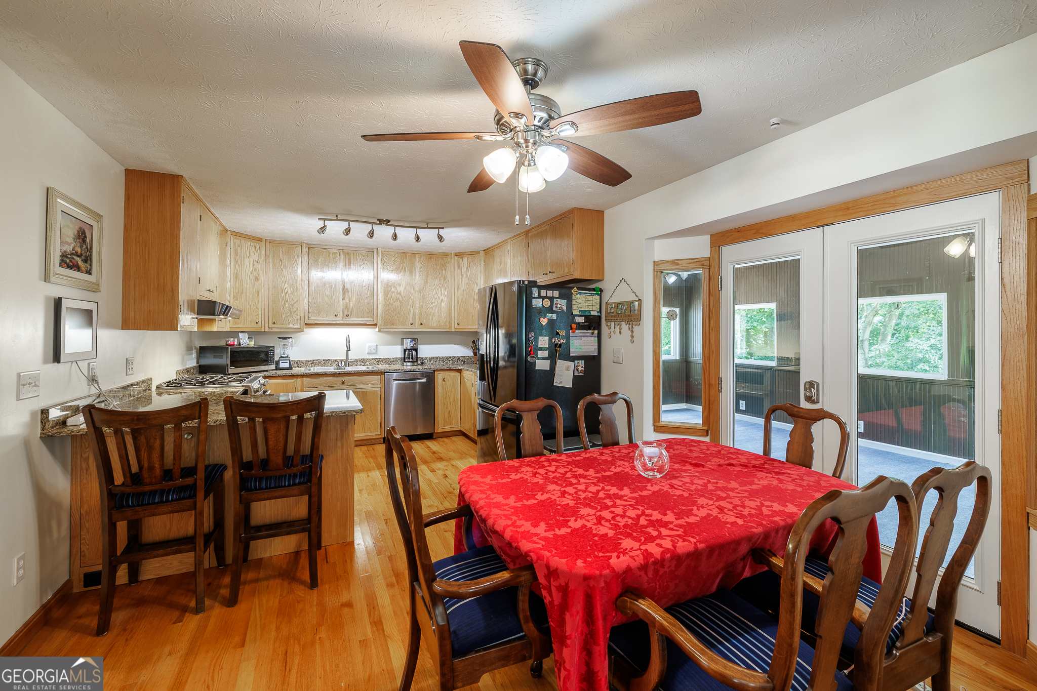 2665 Oak Log Way Property Photo 5