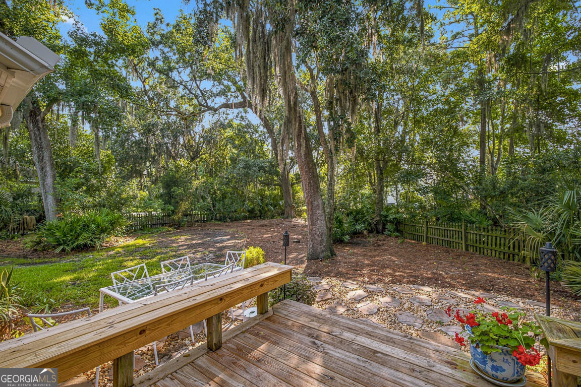 102 Northwind Drive Property Photo 35