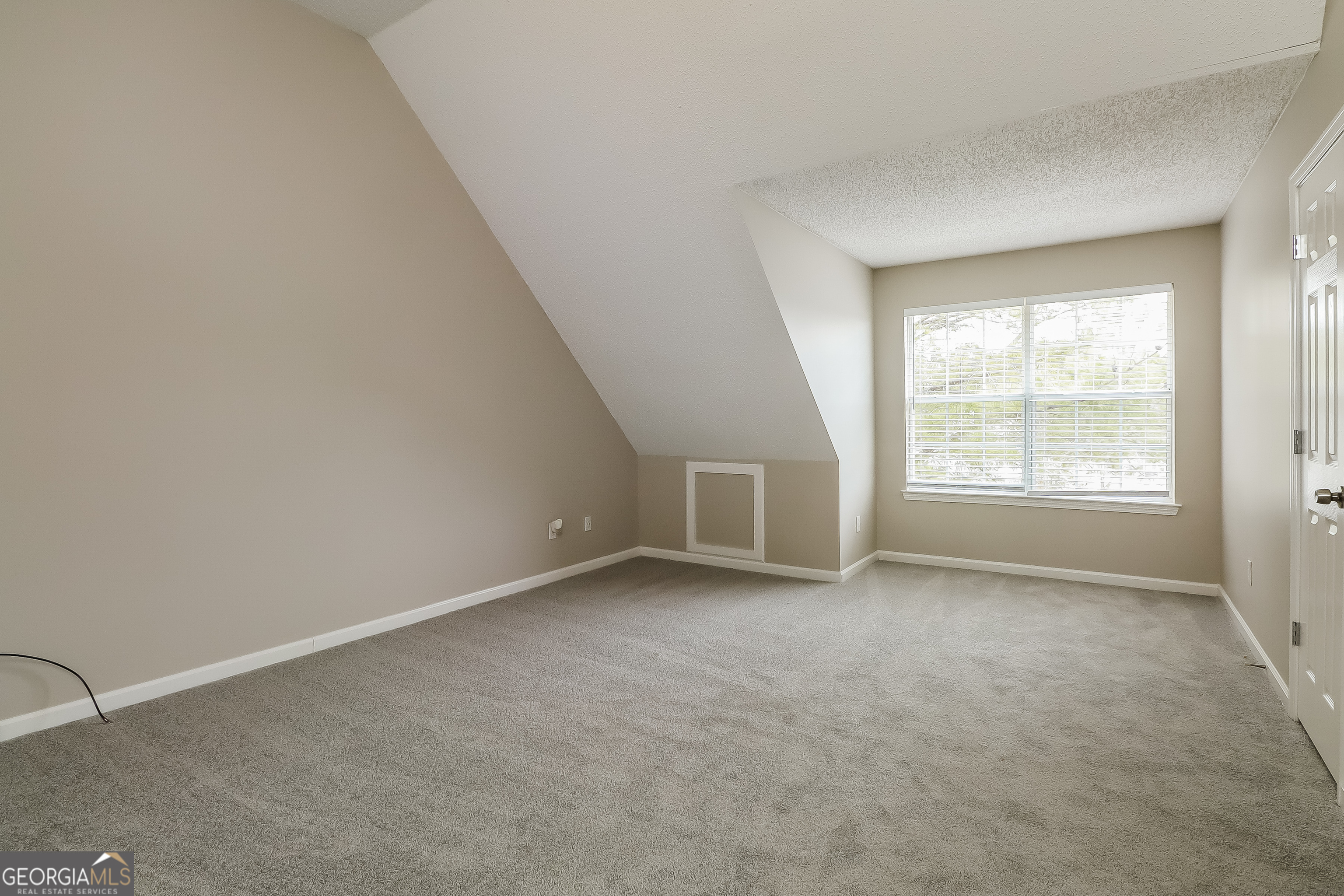 245 Windscape Drive Property Photo 14
