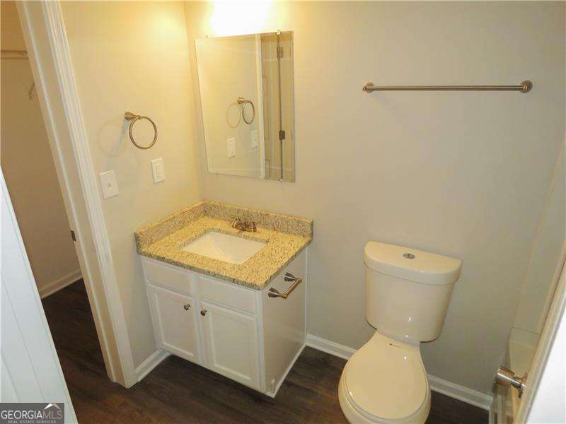 6399 Redan Square Property Photo 6