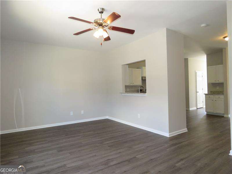 6399 Redan Square Property Photo 13