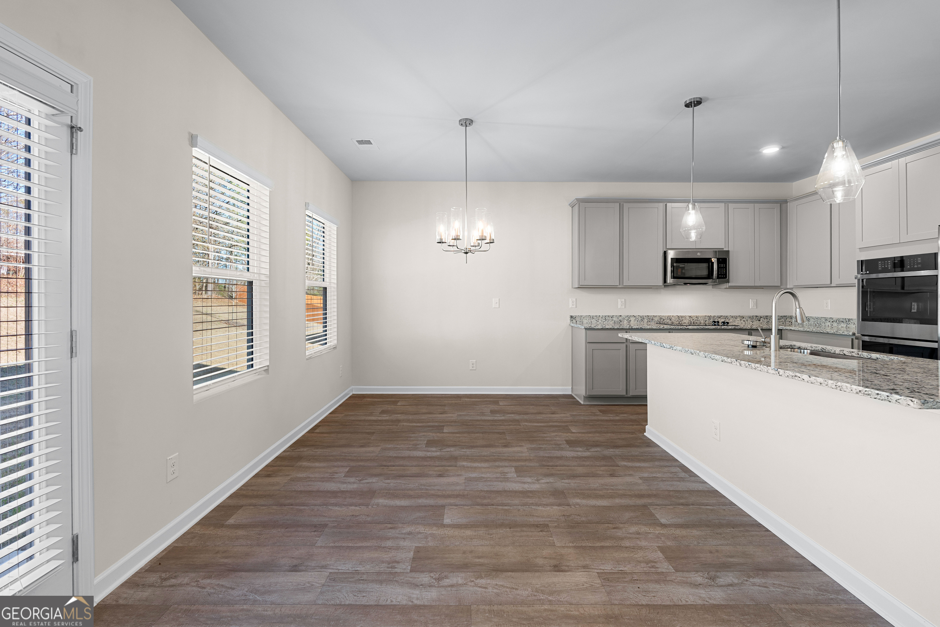 370 Granary Walk Property Photo 11