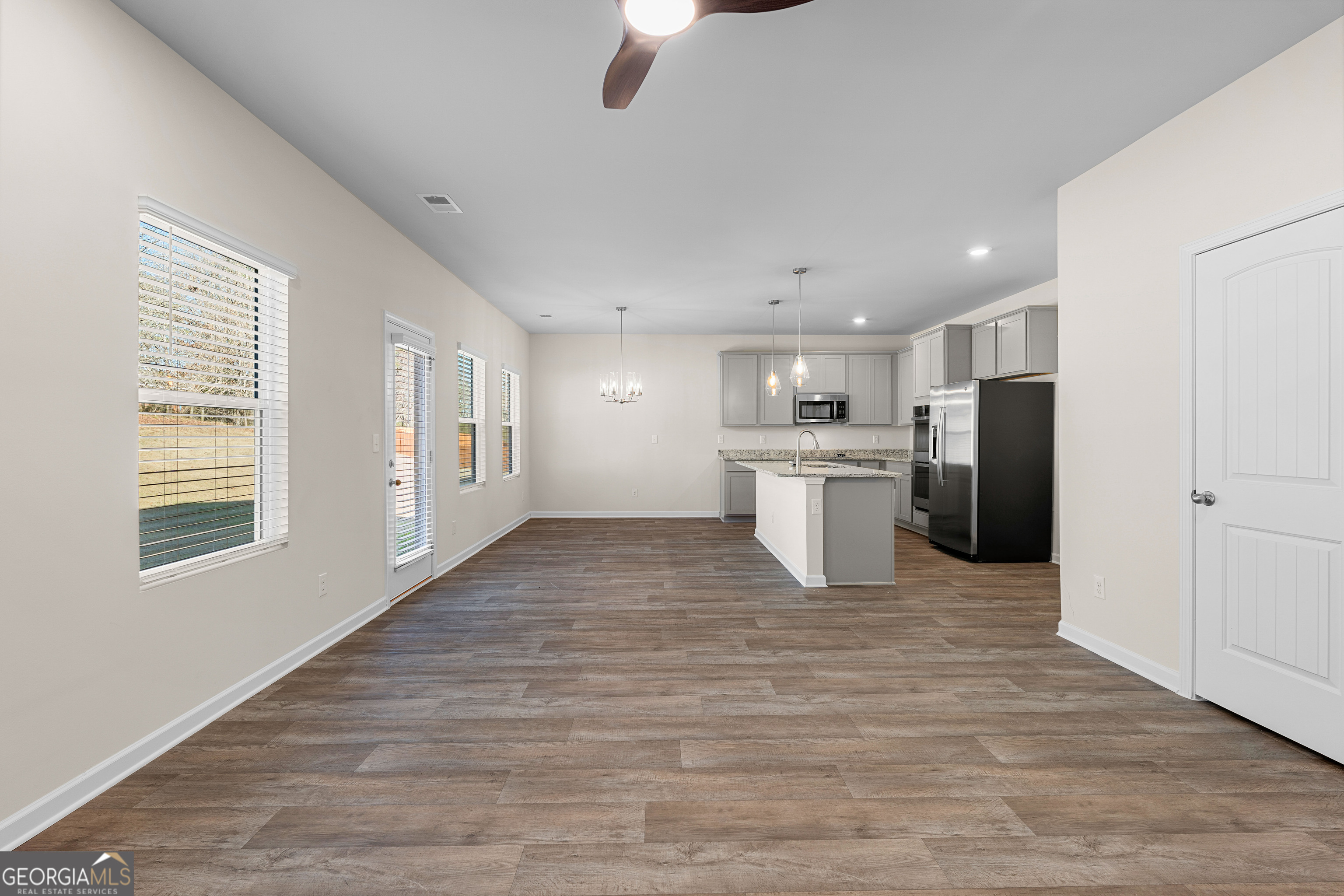 370 Granary Walk Property Photo 12