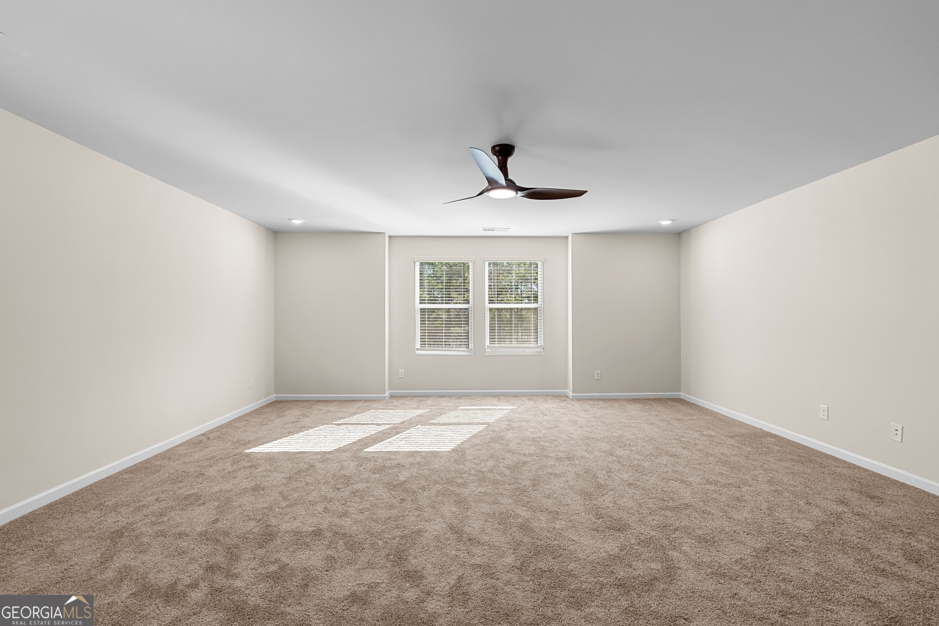 370 Granary Walk Property Photo 28