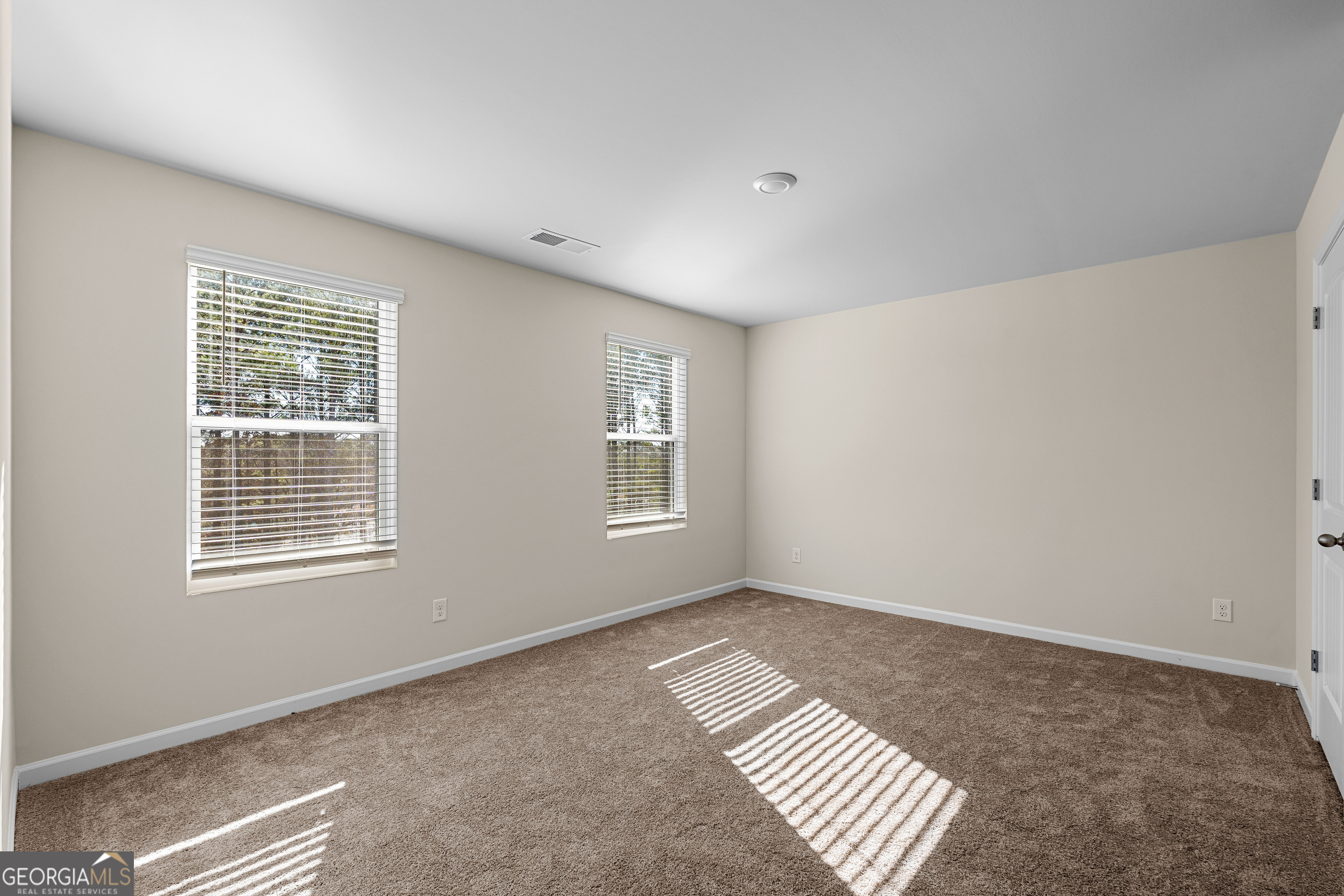 370 Granary Walk Property Photo 39