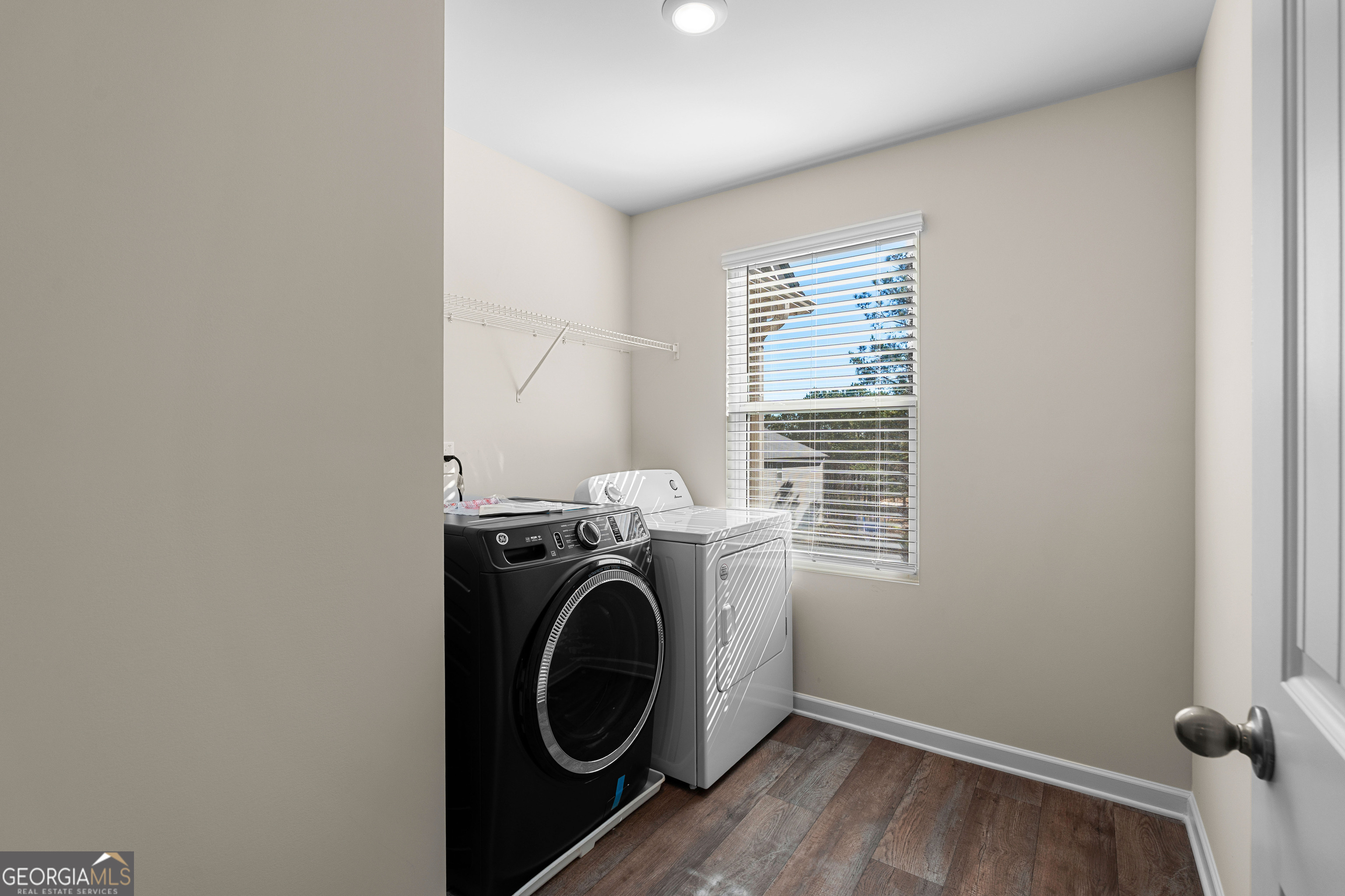 370 Granary Walk Property Photo 41