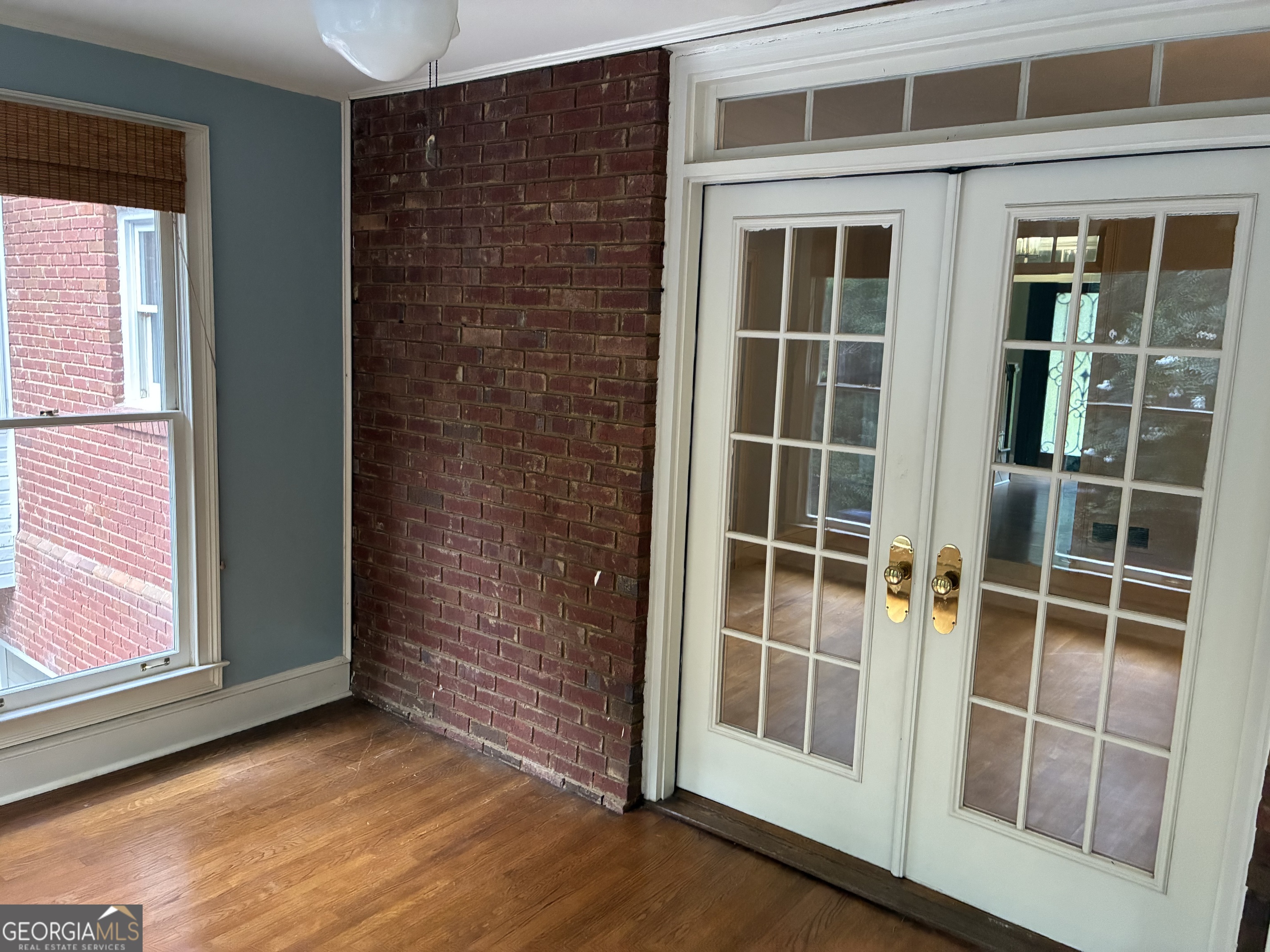 110 Regal Oak Property Photo 12